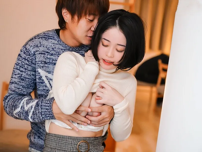 Gã chồng say xỉn, người vợ "đi ngoài" bét nhè với bạn học sau bữa tiệc họp lớp tại nhà